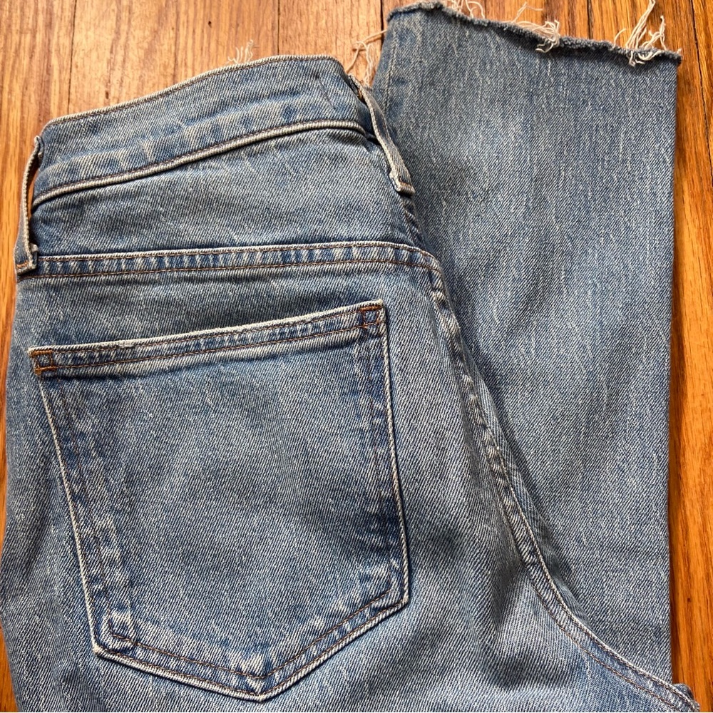 Madewell petite perfect vintage jean in bainton wash, raw hem edition - Picture 3 of 10